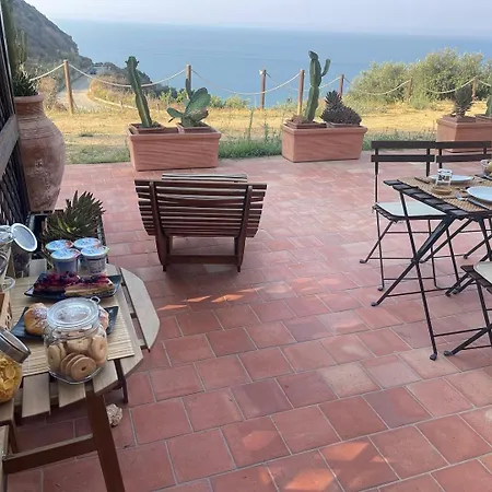 La Torre Bed & Breakfast 4*