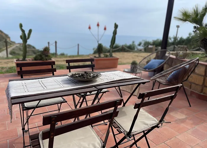 Alojamento de Acomodação e Pequeno-almoço La Torre 4*