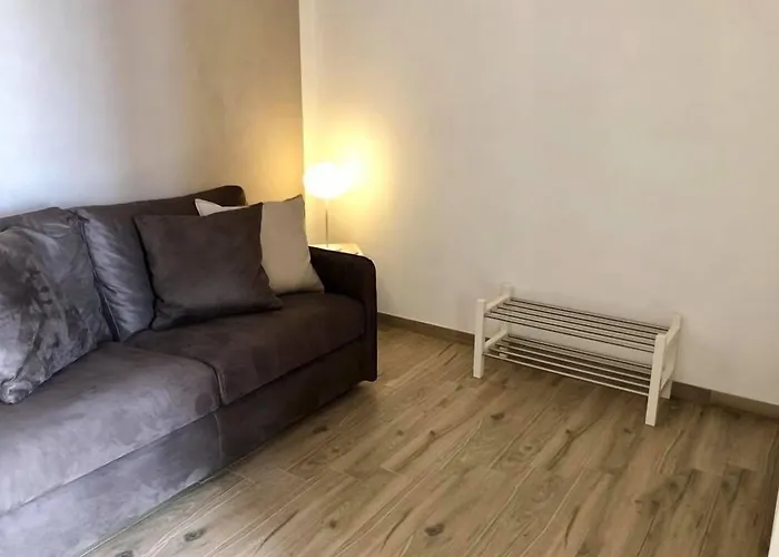 Alojamento de Acomodação e Pequeno-almoço La Torre 4*