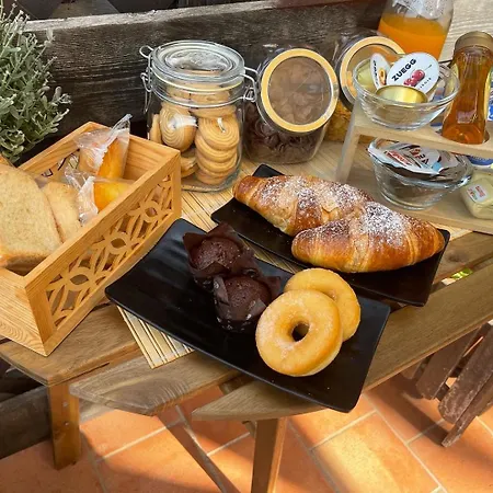 La Torre Bed and breakfast
