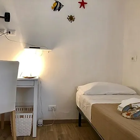 לינה וארוחת בוקר La Torre 4*