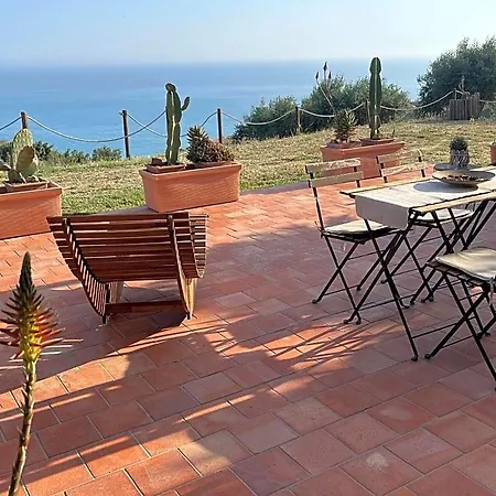 La Torre Bed & Breakfast 4*